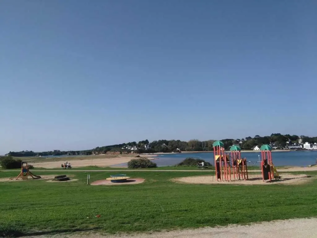 Camping 3 Etoiles - Piscine - Eehghh Плёмёр 0*,  Франция